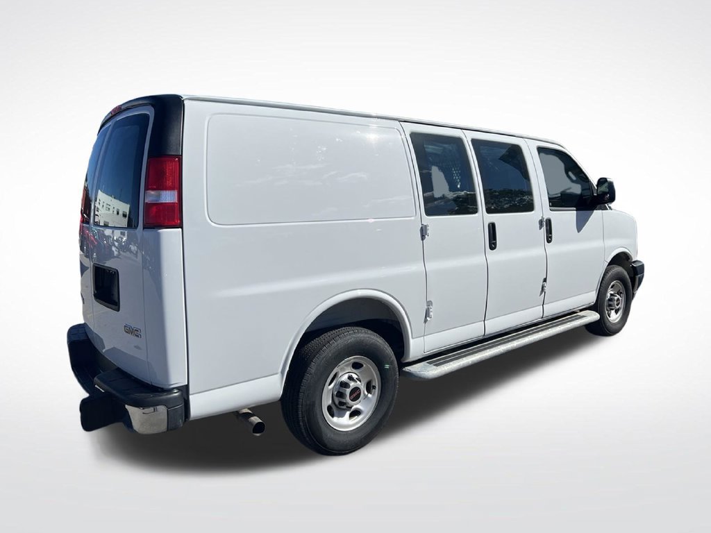 Used 2025 GMC Savana 2500 w/ Driver Convenience Package RWD image 6