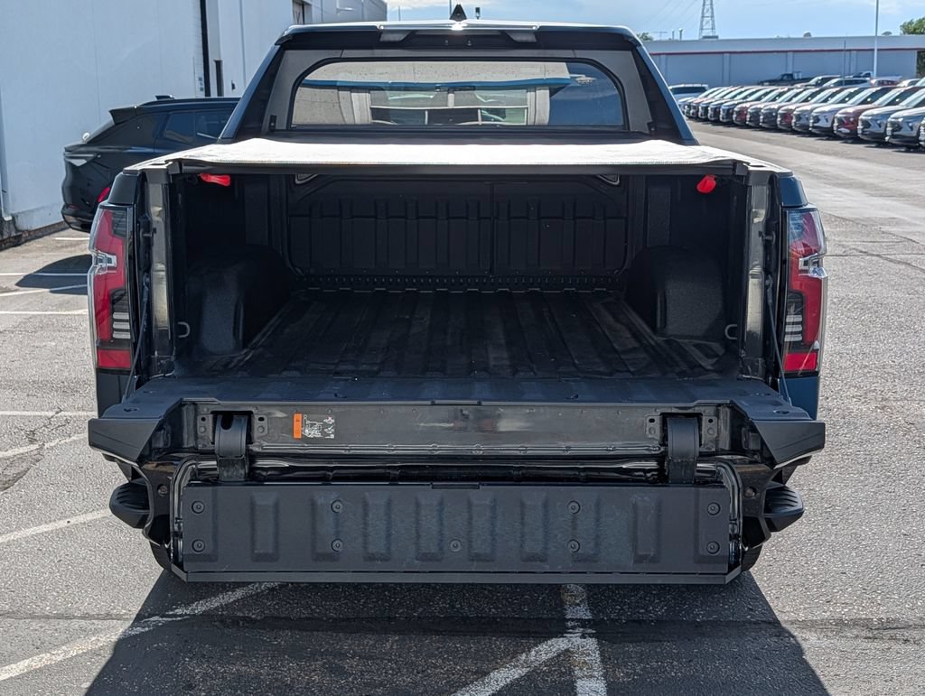 Used 2024 Chevrolet Silverado EV RST AWD/4WD image 7