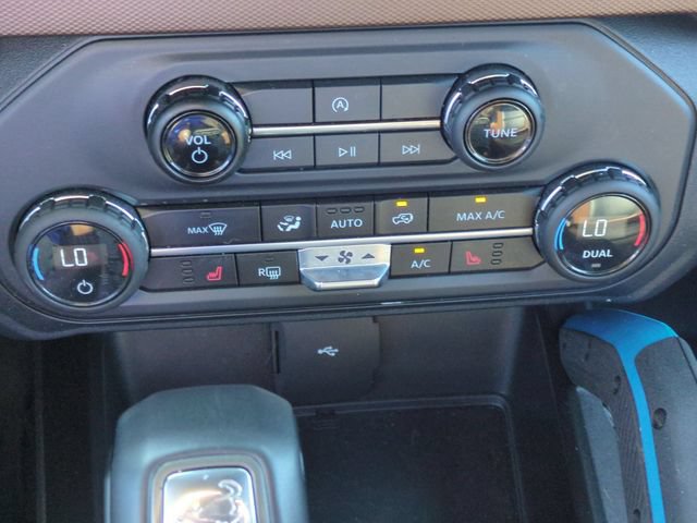 Used 2023 Ford Bronco Outer Banks w/ Sasquatch Package AWD/4WD image 24