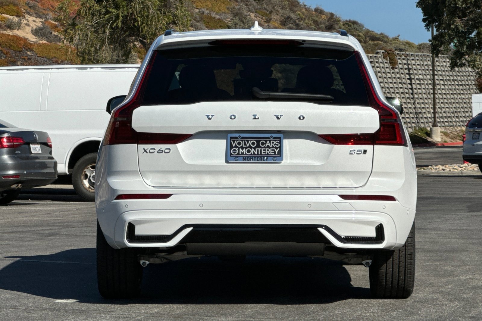 New 2026 Volvo XC60 B5 Plus w/ Protection Package Premier image 4