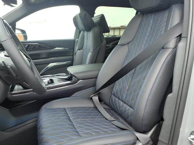 New 2026 Cadillac Escalade IQL Luxury AWD/4WD image 13