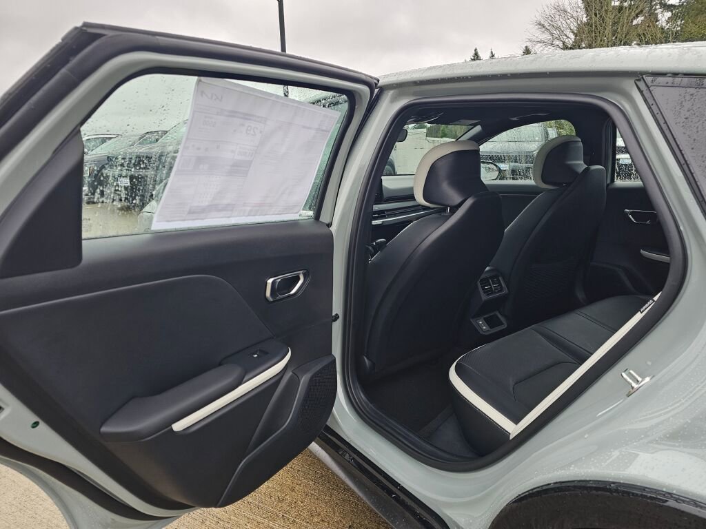 New 2025 Kia K4 GT-Line Turbo image 23
