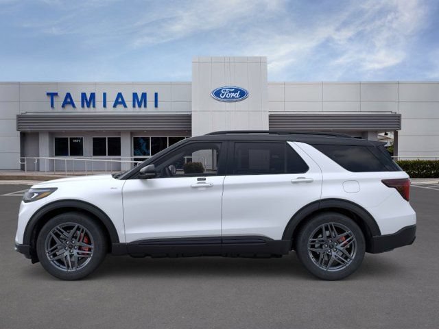 New 2026 Ford Explorer ST-Line w/ ST-Line Street Pack RWD image 3