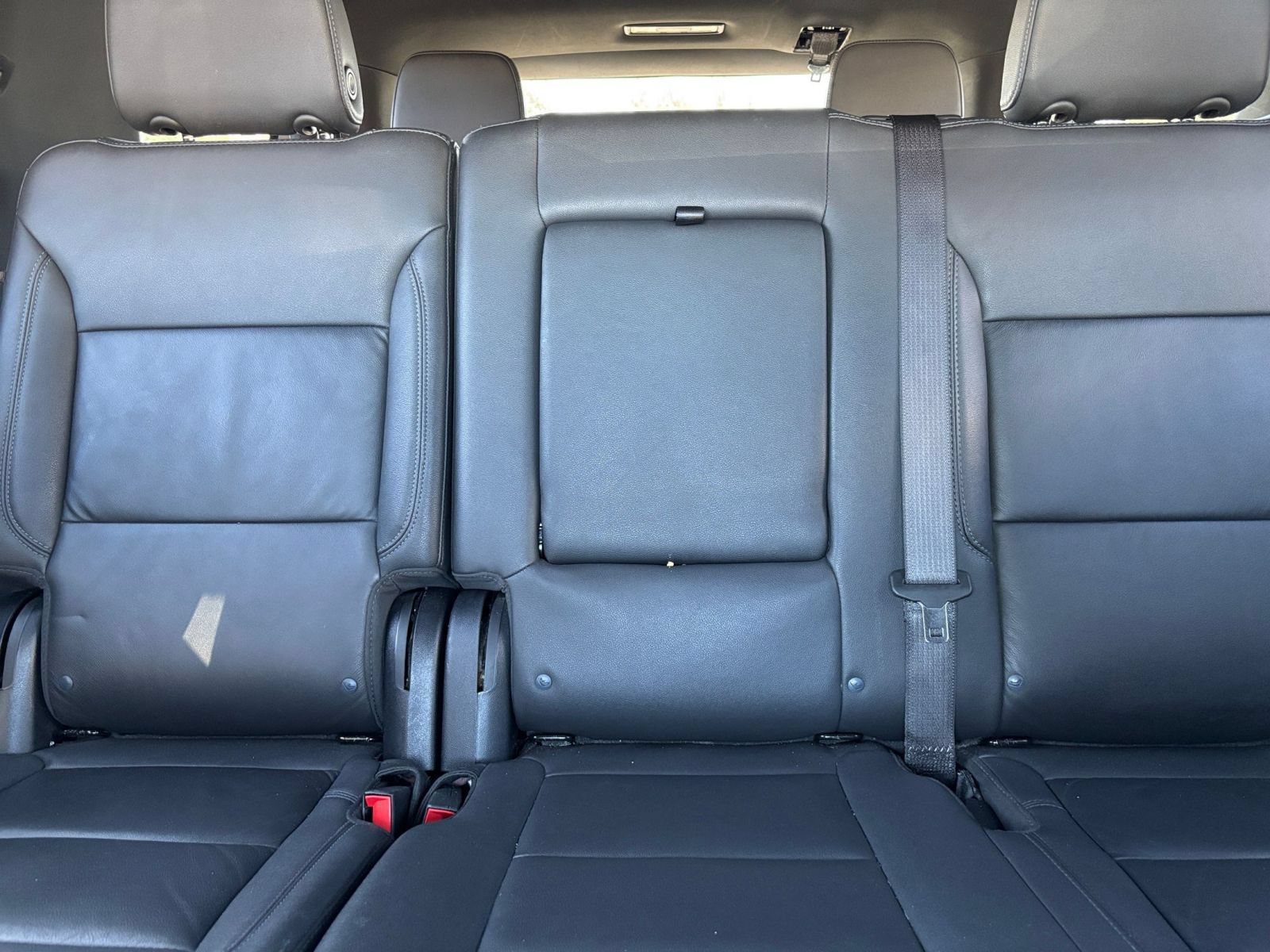 Used 2025 Chevrolet Tahoe Z71 AWD/4WD image 41