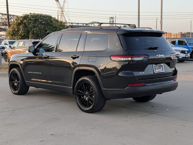 Used 2023 Jeep Grand Cherokee L Limited AWD/4WD image 9