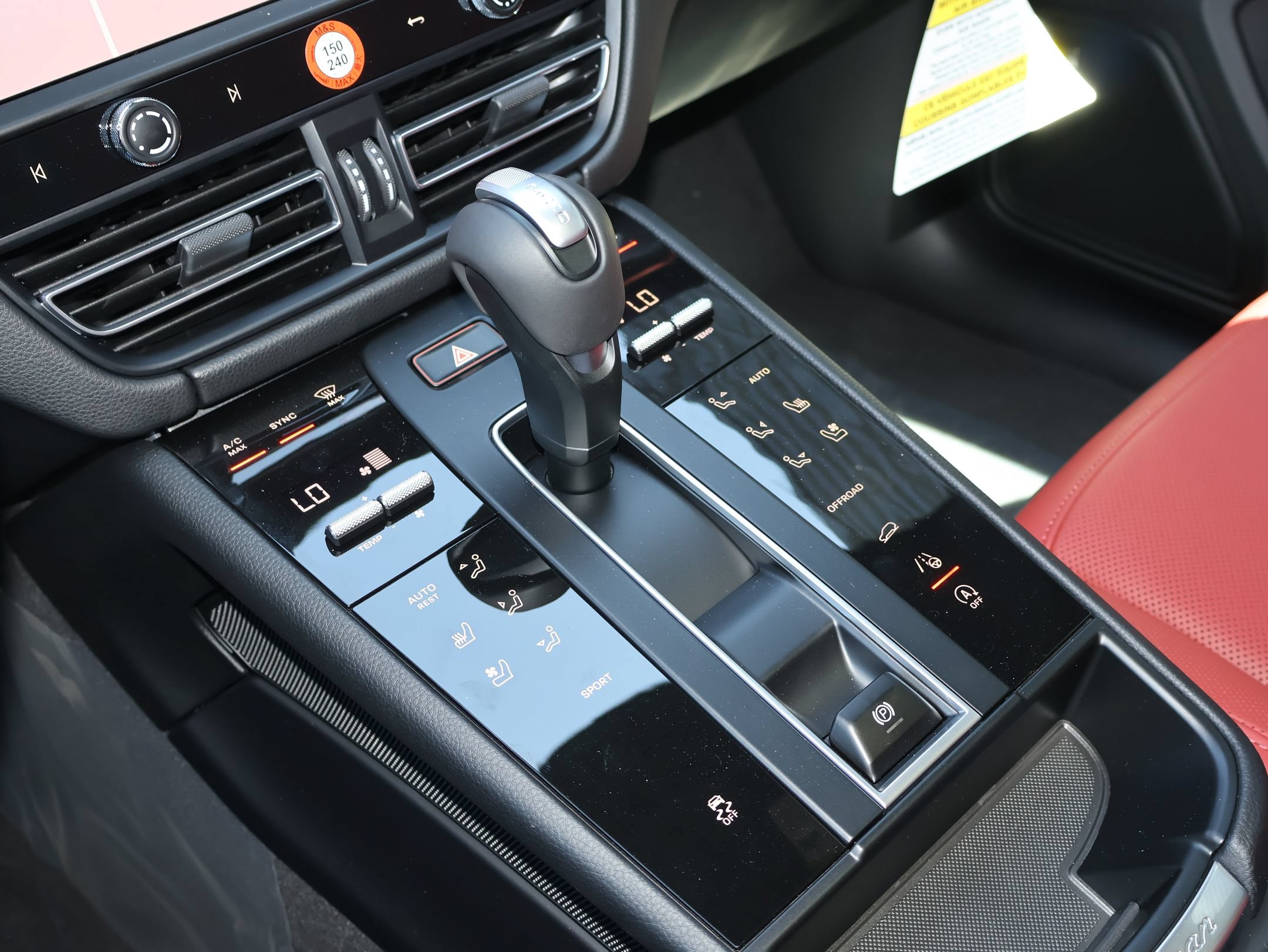 New 2026 Porsche Macan AWD/4WD image 20