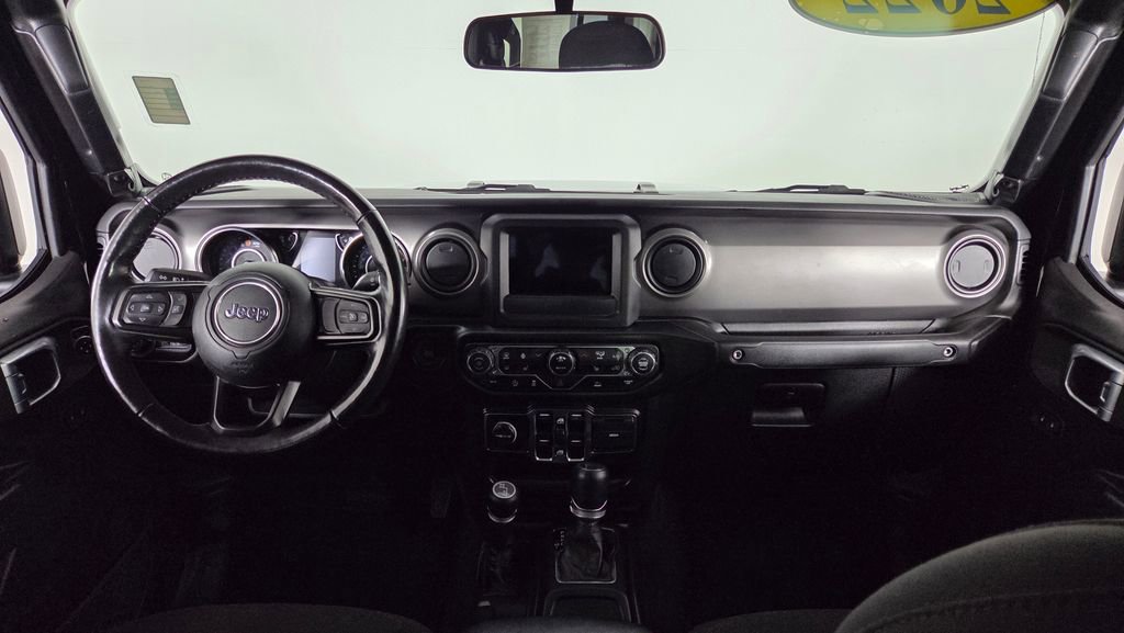 Used 2022 Jeep Gladiator Willys image 34