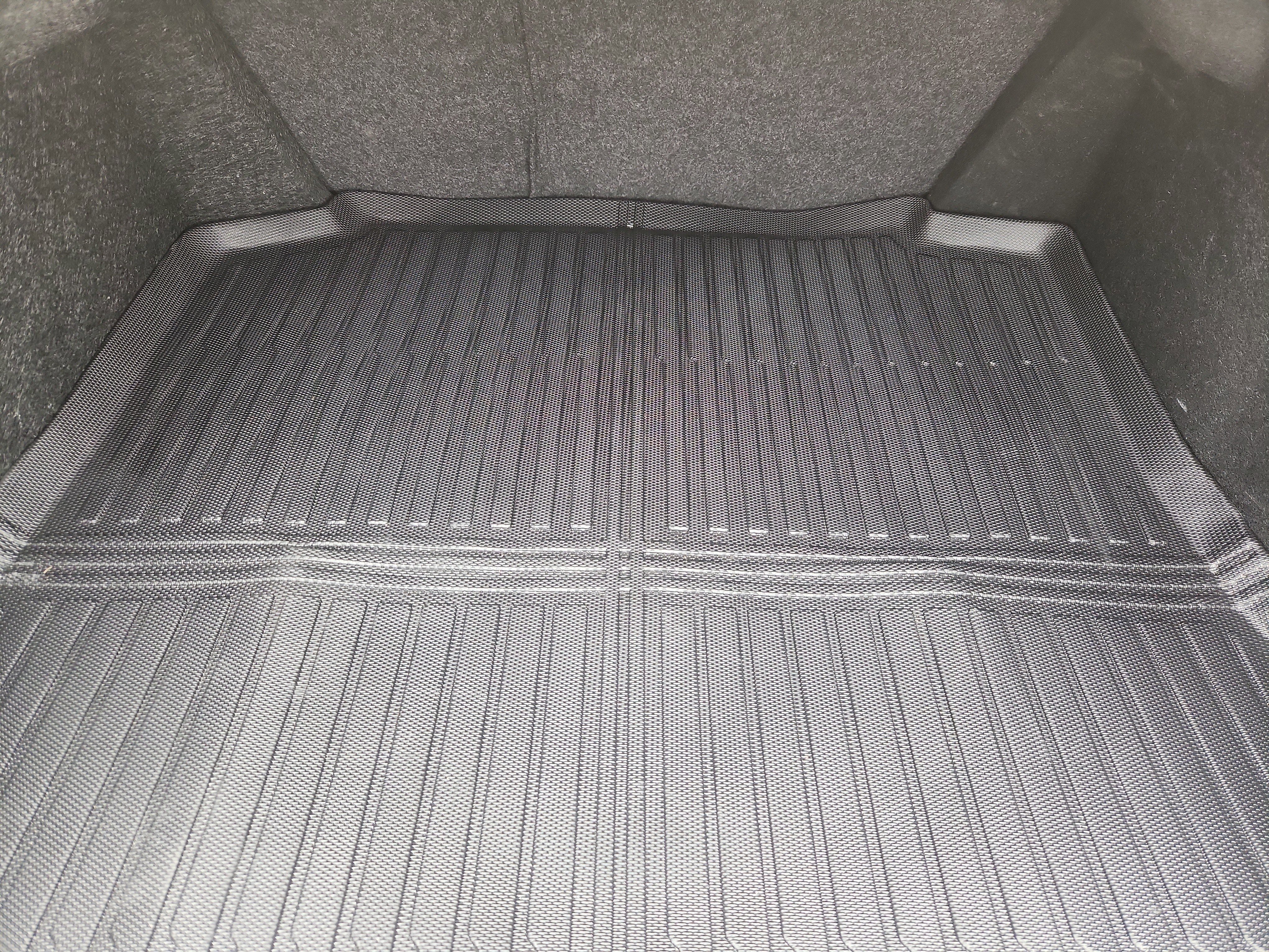 Used 2023 Nissan Maxima SV w/ Floor Mat Group FWD image 10