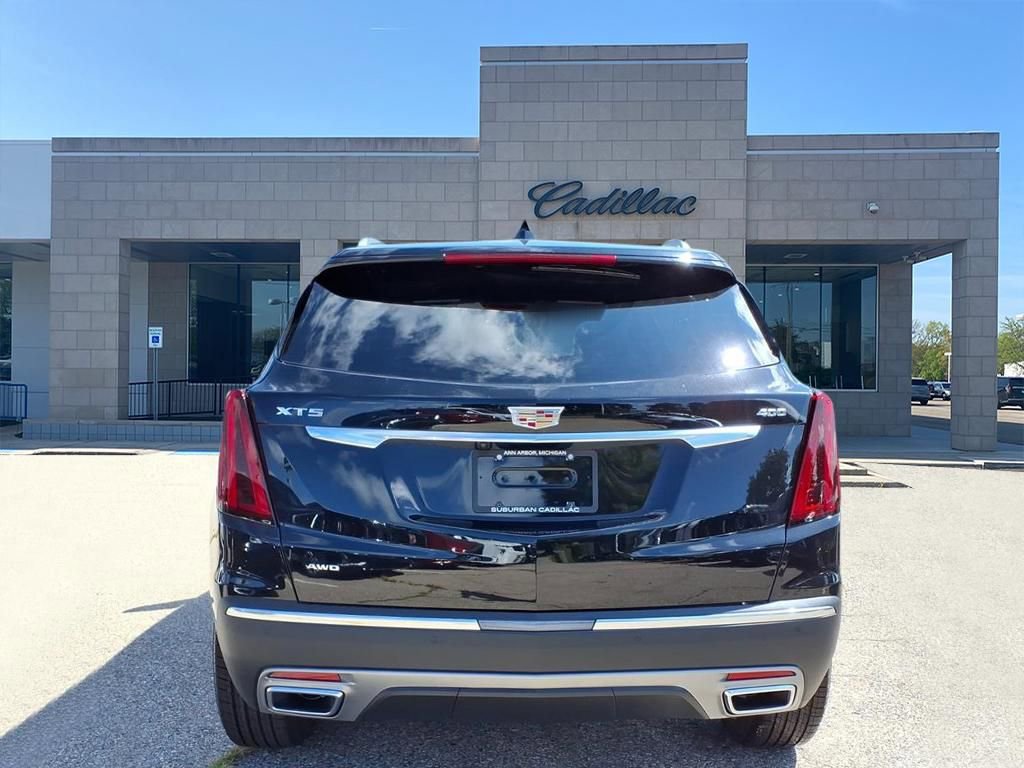 New 2025 Cadillac XT5 Premium Luxury w/ LPO, Floor Liner Package image 6