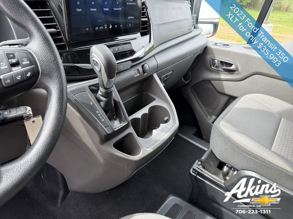 Used 2023 Ford Transit 350 XLT RWD image 16