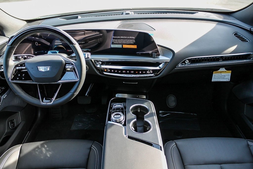 New 2025 Cadillac Lyriq Sport image 12