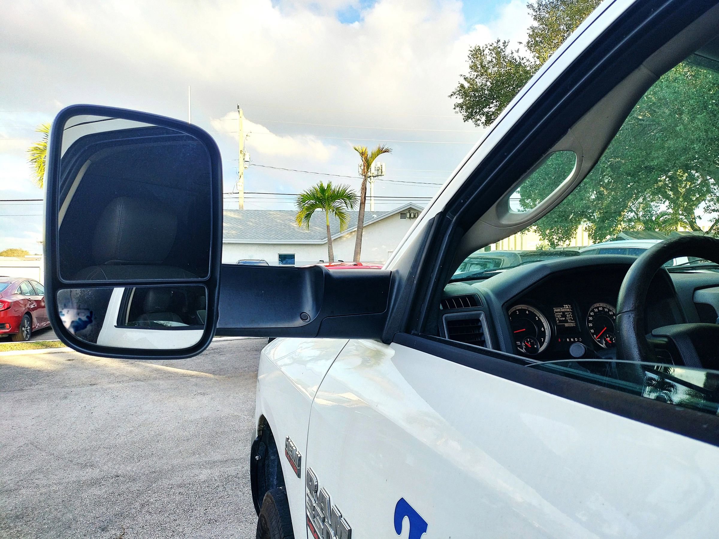 Used 2015 RAM 3500 Tradesman image 8