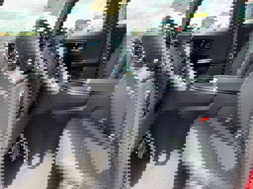 New 2025 Mercedes-Benz GLC 300 4MATIC image 7