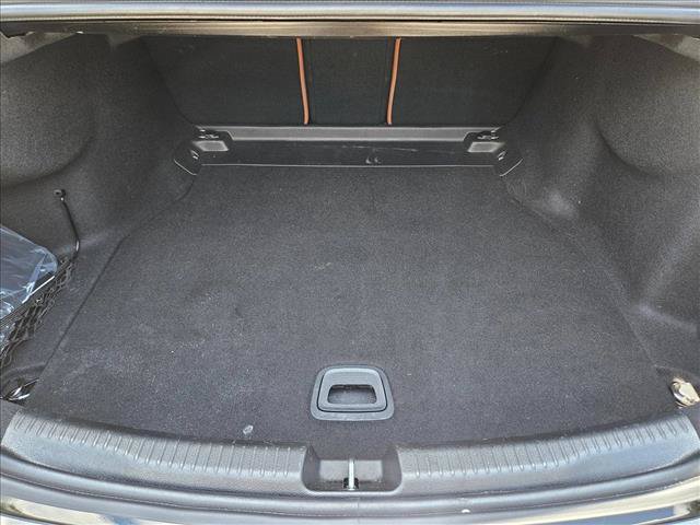 Used 2023 Mercedes-Benz C 300 Sedan image 6