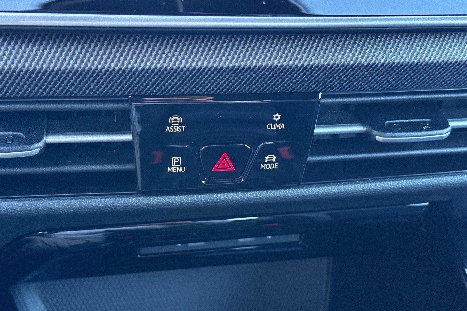 New 2026 Volkswagen Golf w/ Euro Style Package image 20