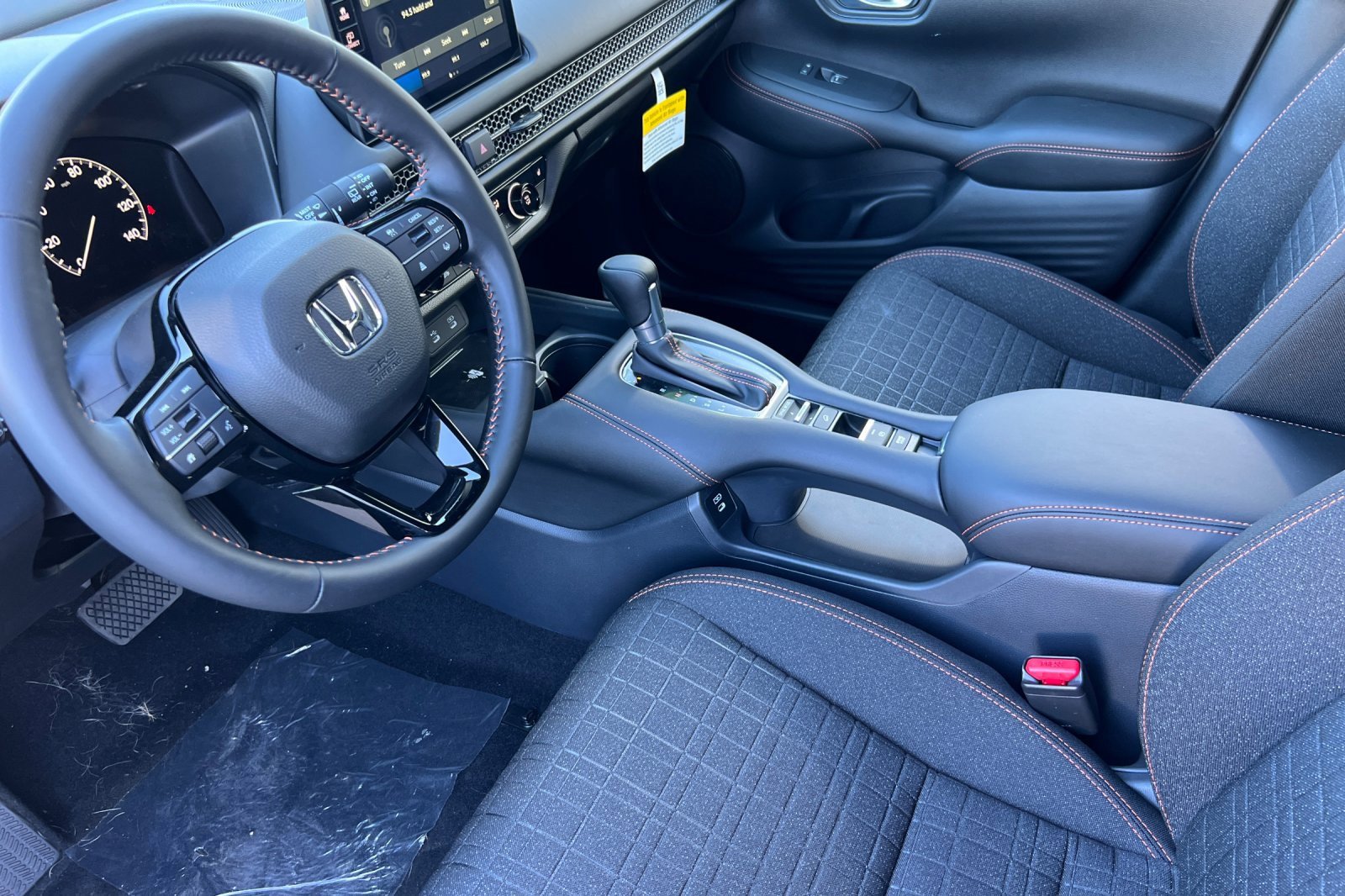 New 2026 Honda HR-V Sport image 9