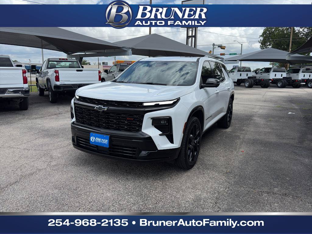 Used 2024 Chevrolet Traverse RS FWD image 1