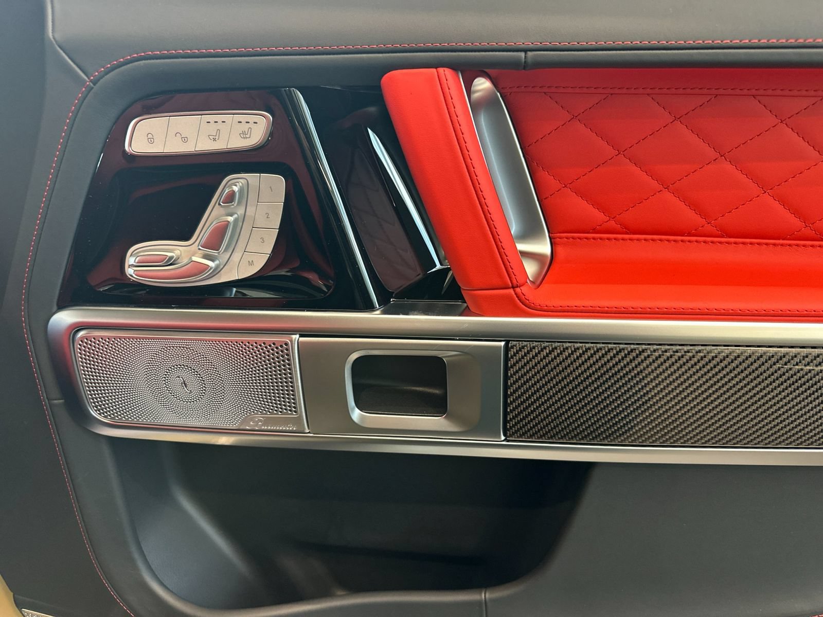 New 2026 Mercedes-Benz G 63 AMG 4MATIC image 17