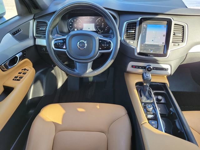 Used 2018 Volvo XC90 T5 Momentum image 15