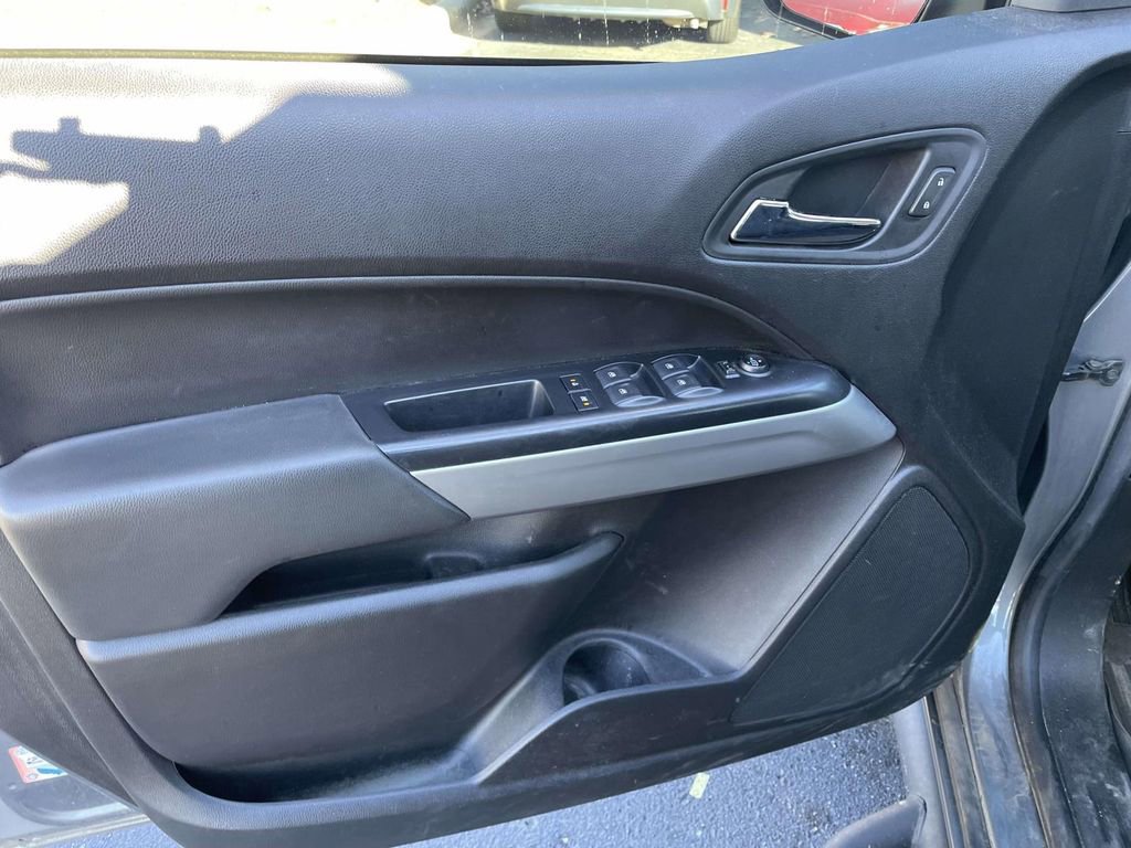 Used 2019 Chevrolet Colorado LT w/ LT Convenience Package image 25