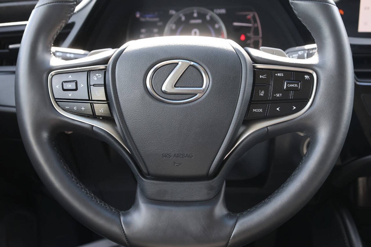 Used 2023 Lexus ES 250 w/ Premium Package AWD/4WD image 18