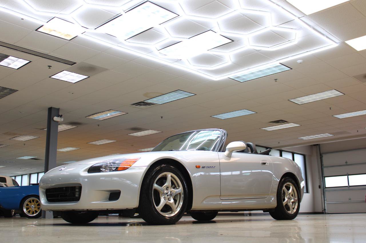Used 2002 Honda S2000 image 32