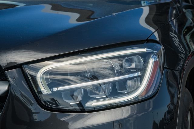 Used 2020 Mercedes-Benz GLC 300 4MATIC image 13