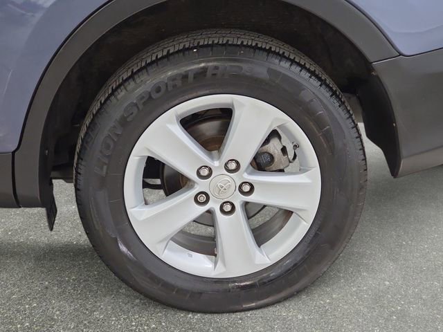 Used 2014 Toyota RAV4 XLE FWD image 33