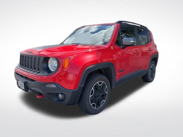 Used 2017 Jeep Renegade Trailhawk w/ Popular Equipment Group image 4