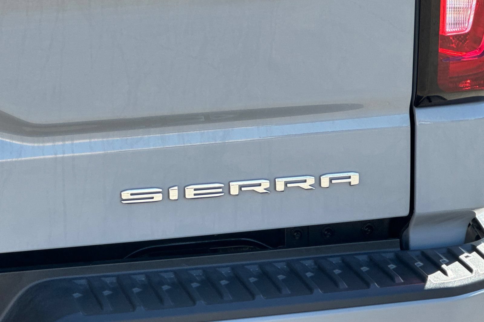 Certified 2025 GMC Sierra 1500 Denali Ultimate AWD/4WD image 27