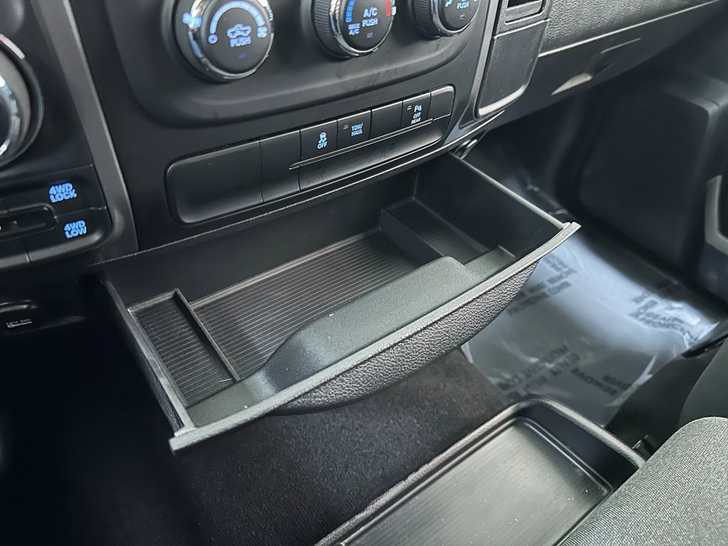 Certified 2024 RAM 1500 Classic Warlock image 28