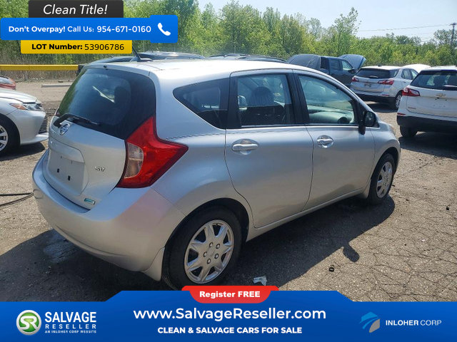 Used 2014 Nissan Versa Note SV w/ Convenience Package FWD image 4