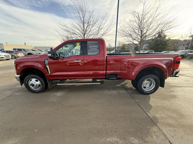 Certified 2023 Ford F350 Lariat w/ Chrome Package image 3