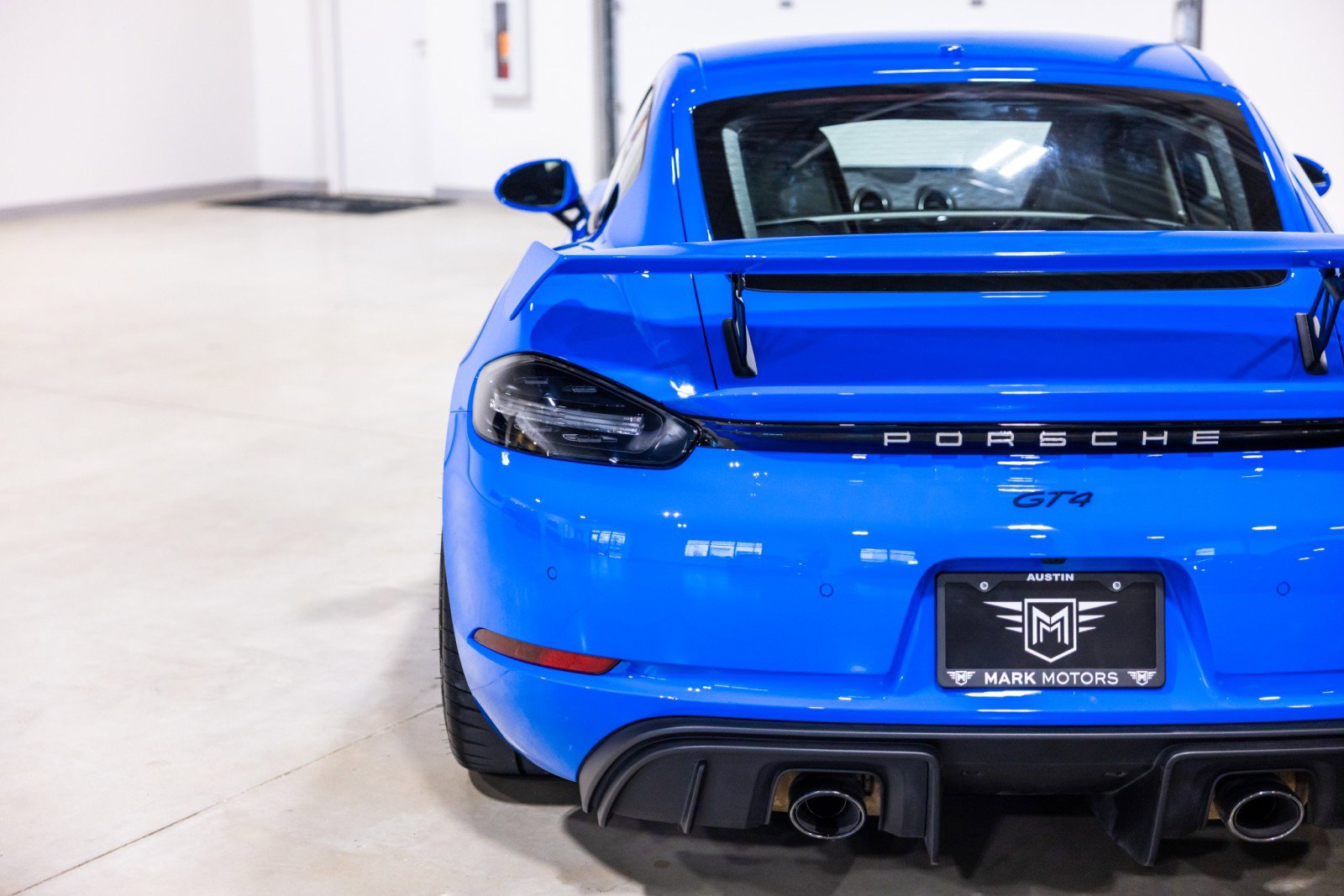 Used 2022 Porsche 718 Cayman GT4 RWD image 14