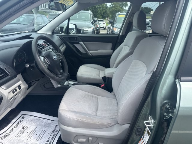 Used 2015 Subaru Forester 2.5i Premium w/ All-Weather Package AWD/4WD image 10