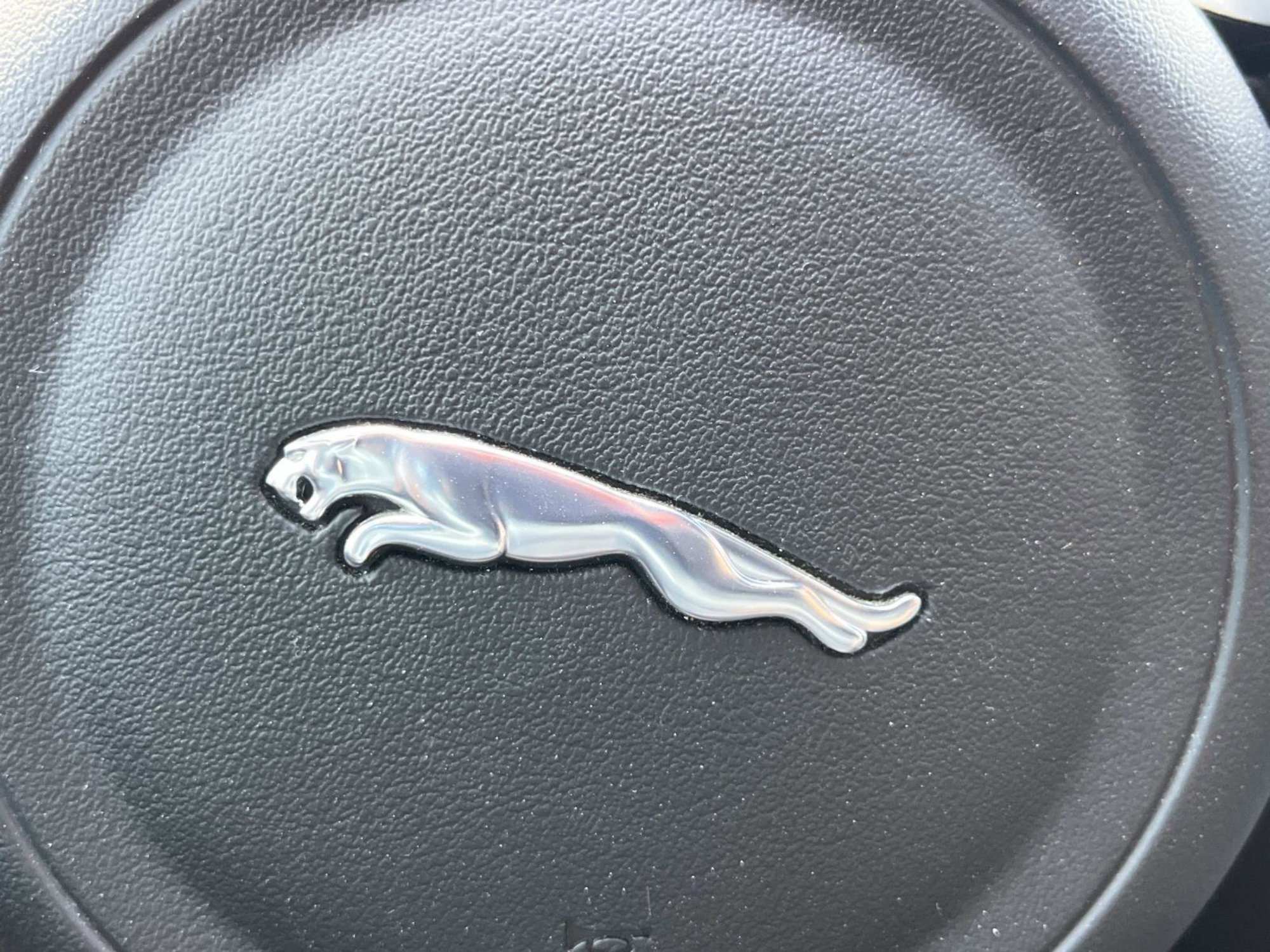 Used 2020 Jaguar F-PACE S AWD/4WD image 33