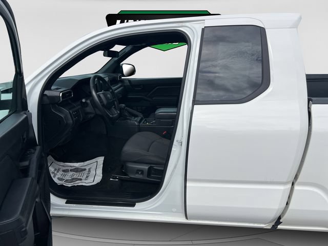 Used 2024 Toyota Tacoma SR RWD image 33