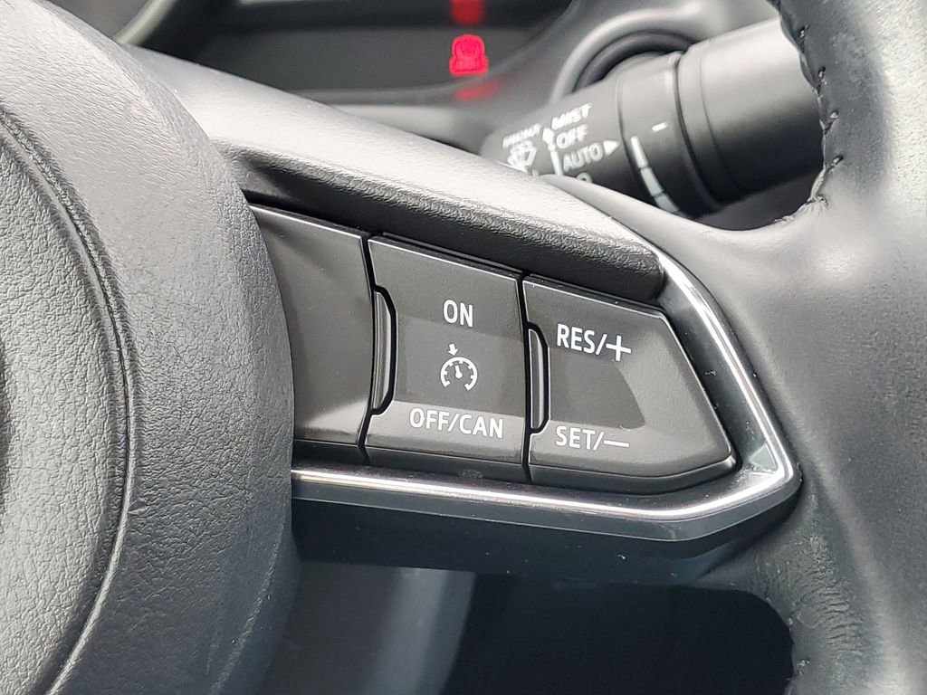 Used 2018 MAZDA MAZDA3 Touring image 21