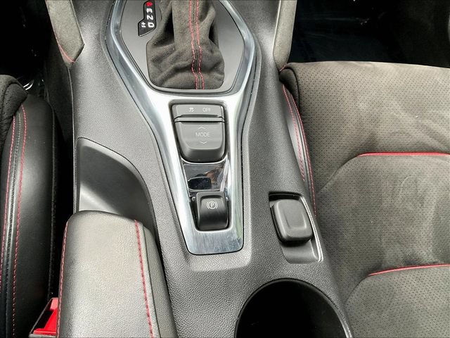 Used 2019 Chevrolet Camaro ZL1 RWD image 17