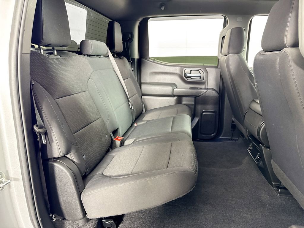 Used 2020 GMC Sierra 1500 2WD Crew Cab w/ Sierra Value Package image 27
