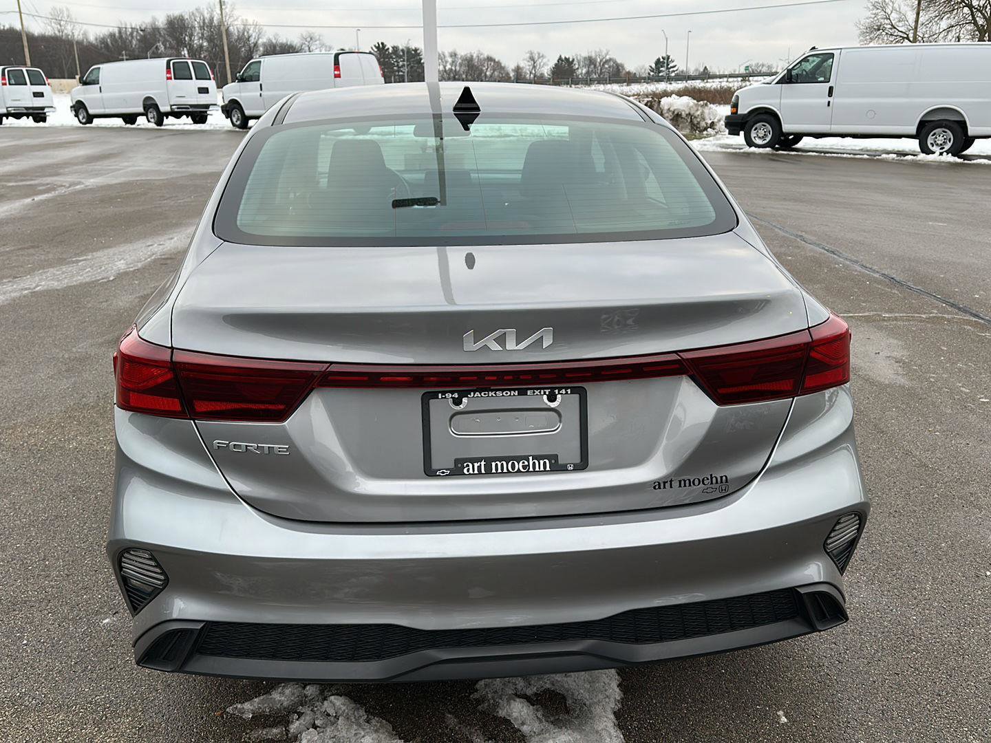 Used 2023 Kia Forte LXS image 4