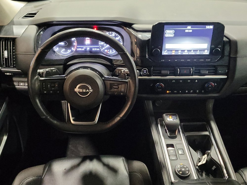 Used 2022 Nissan Pathfinder SL AWD/4WD image 22