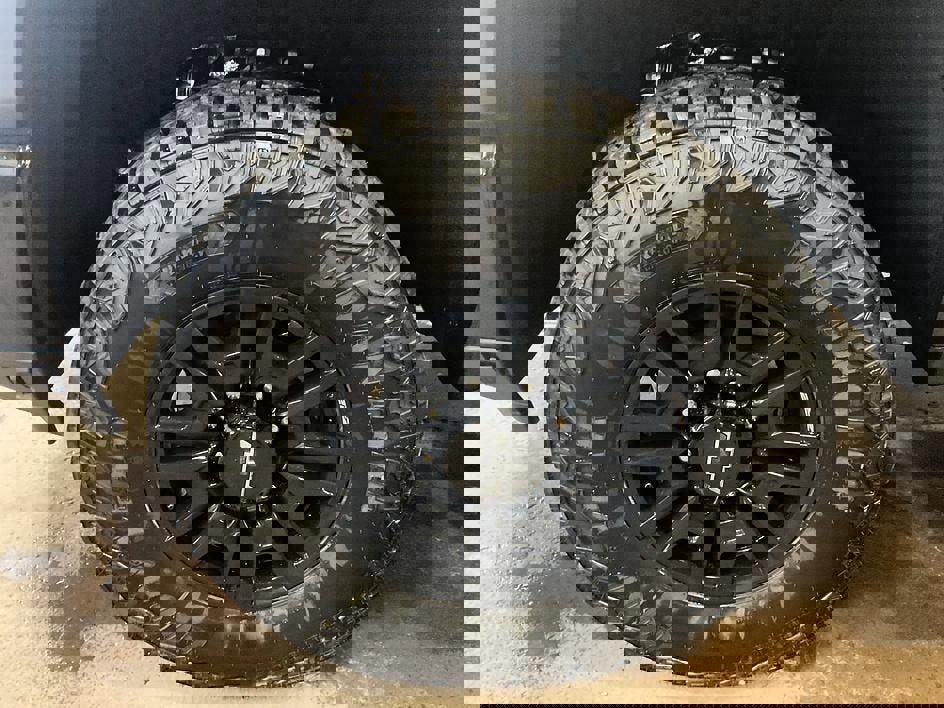 New 2026 Chevrolet Silverado 2500 ZR2 w/ LPO, Dark Essentials Package image 14