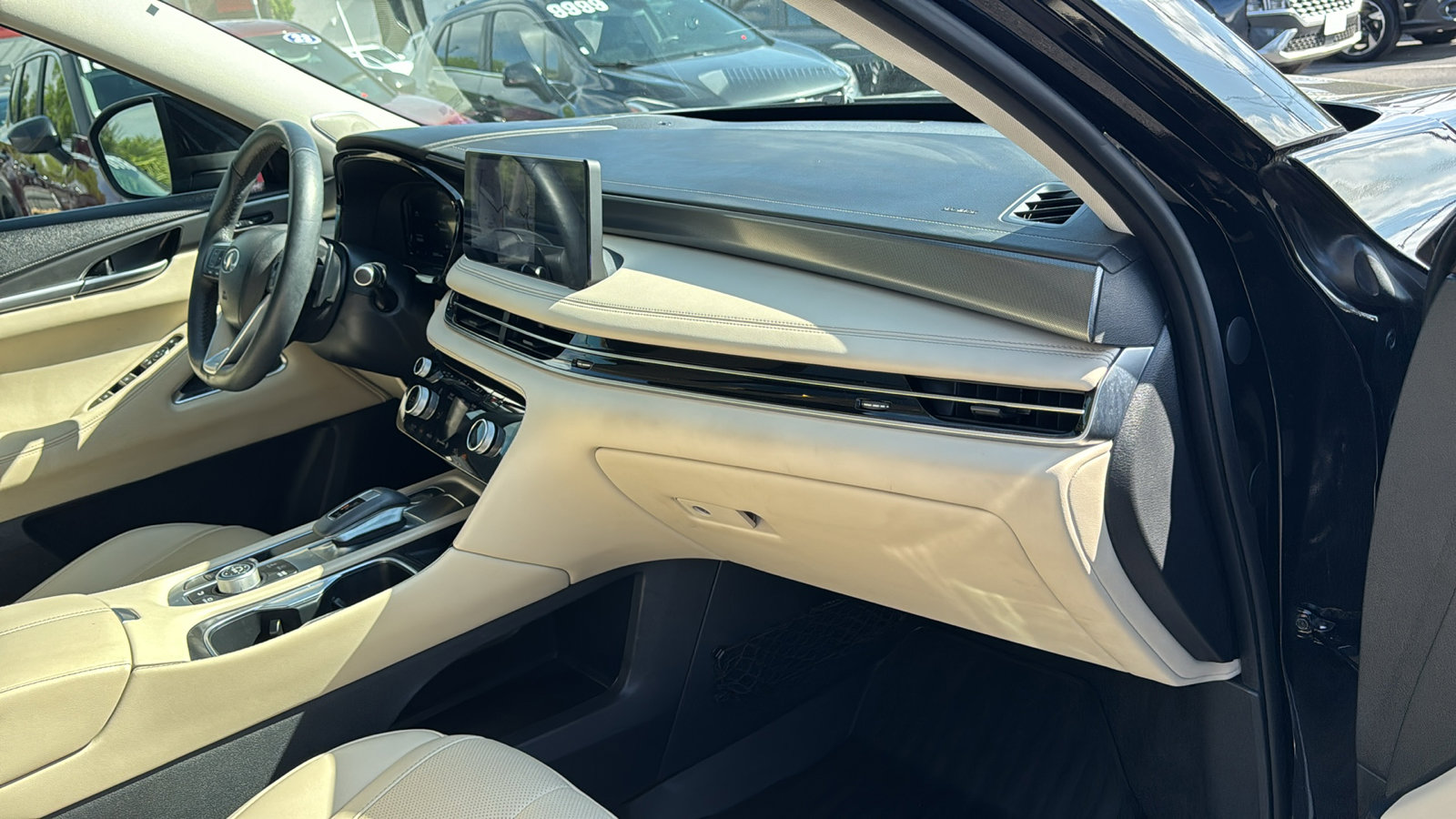 Used 2025 INFINITI QX60 Luxe w/ Vision Package image 26