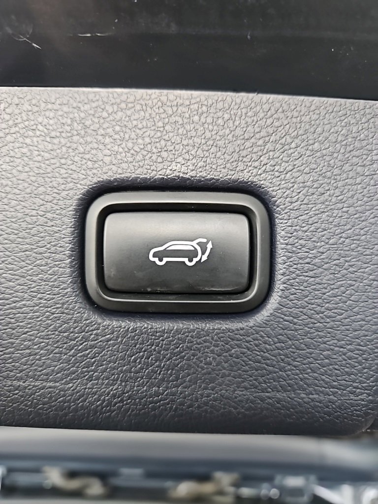 Used 2022 Hyundai Palisade Limited image 22