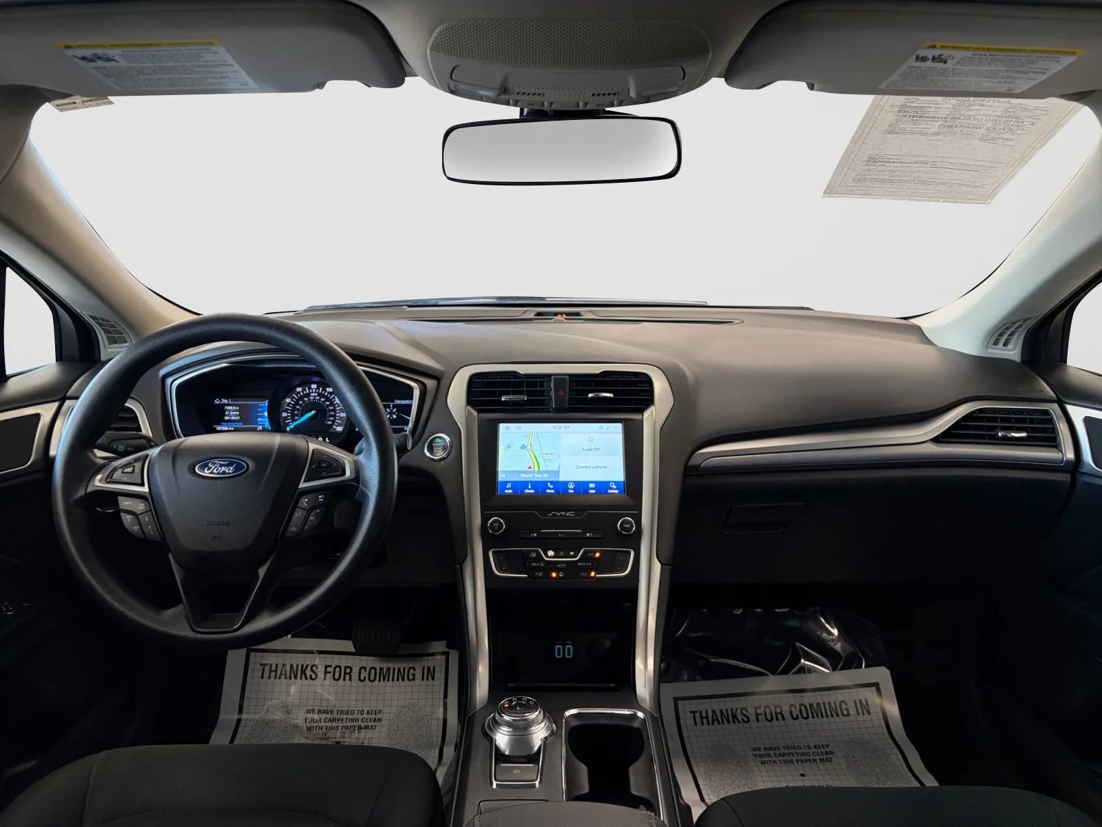 Used 2020 Ford Fusion SE FWD image 22