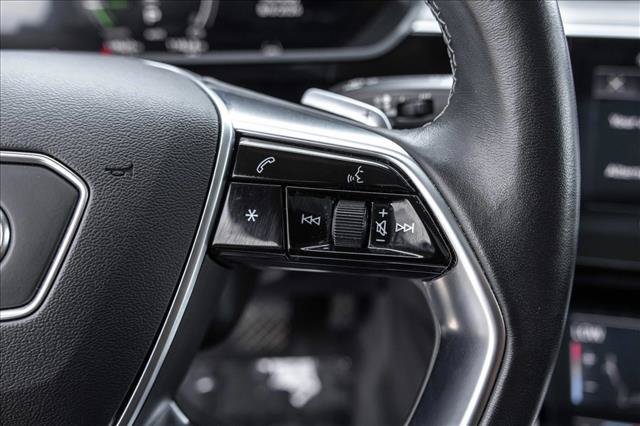 Certified 2024 Audi Q8 e-tron Premium Plus AWD/4WD image 15
