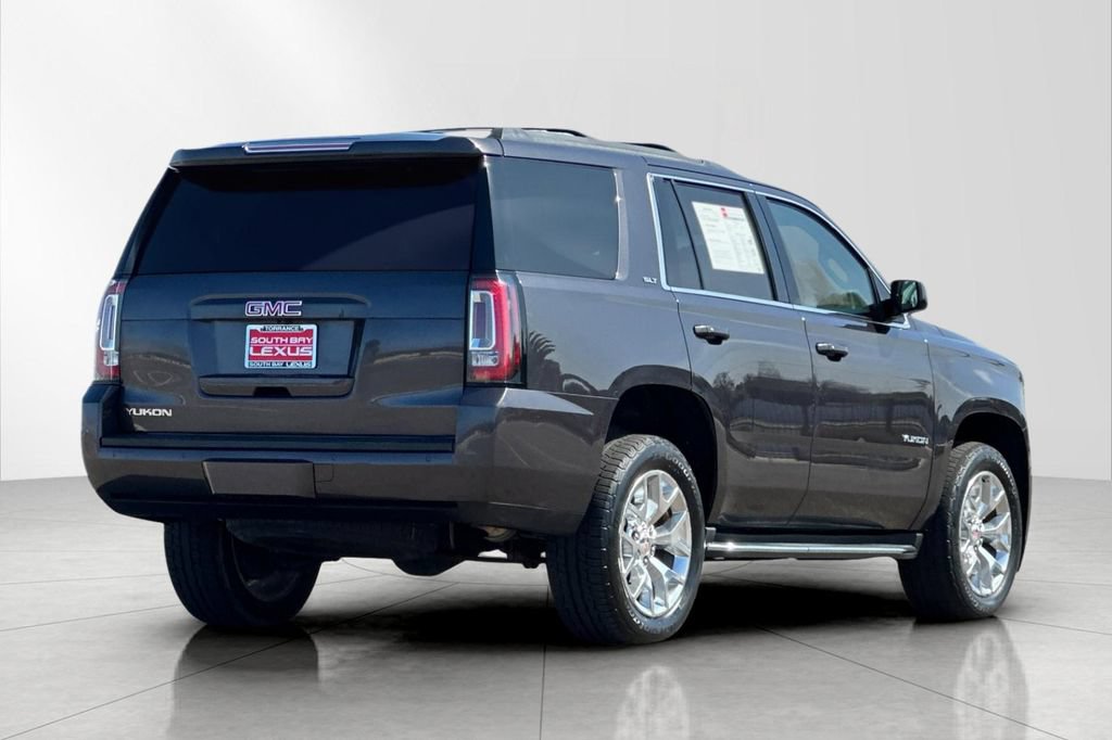 Used 2017 GMC Yukon SLT w/ Open Road Package AWD/4WD image 6