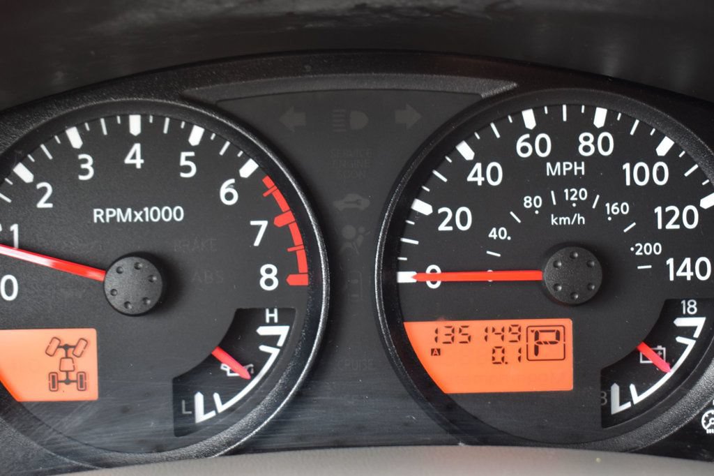 Used 2010 Nissan Xterra X AWD/4WD image 13