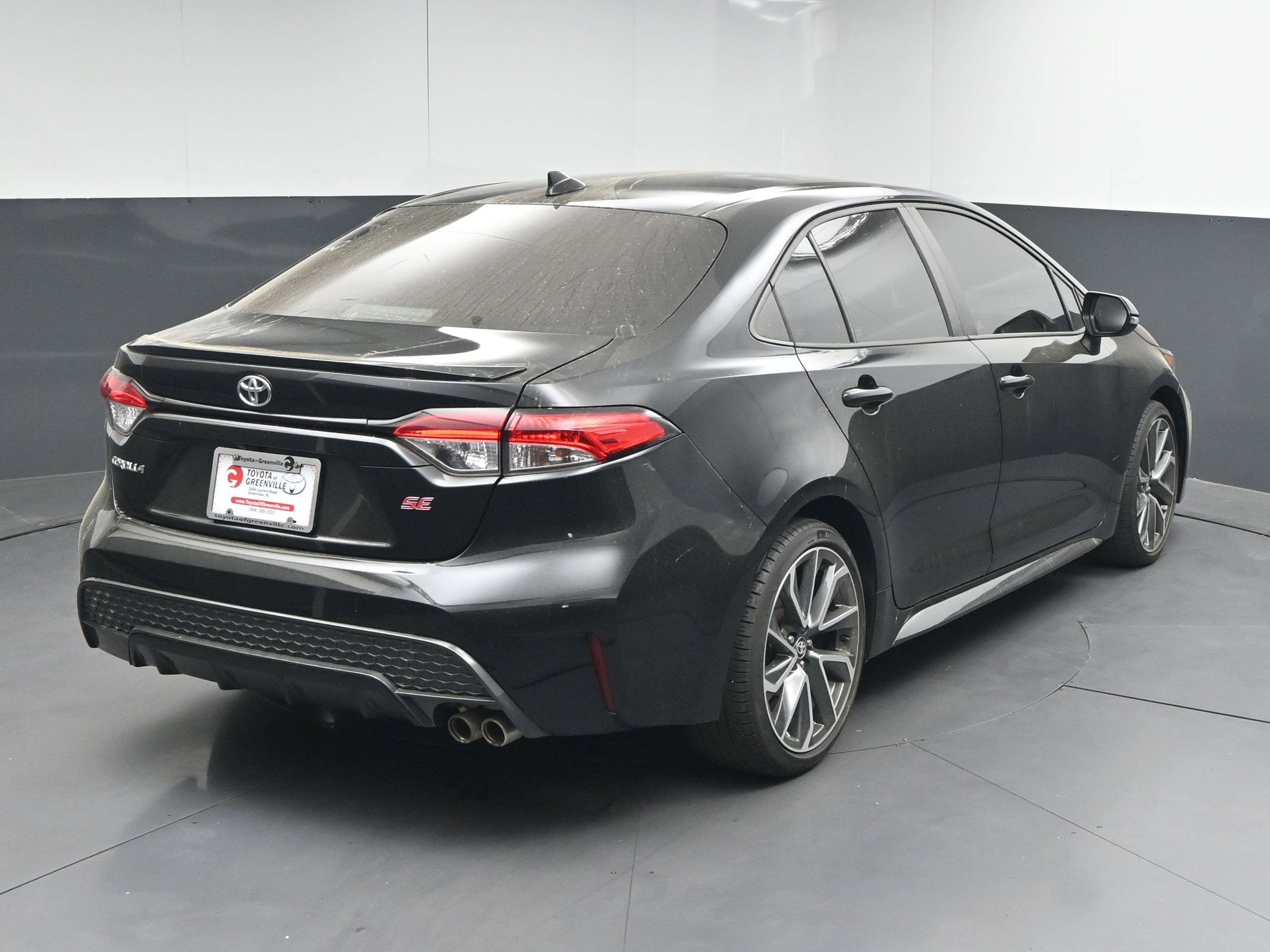 Used 2021 Toyota Corolla SE image 8